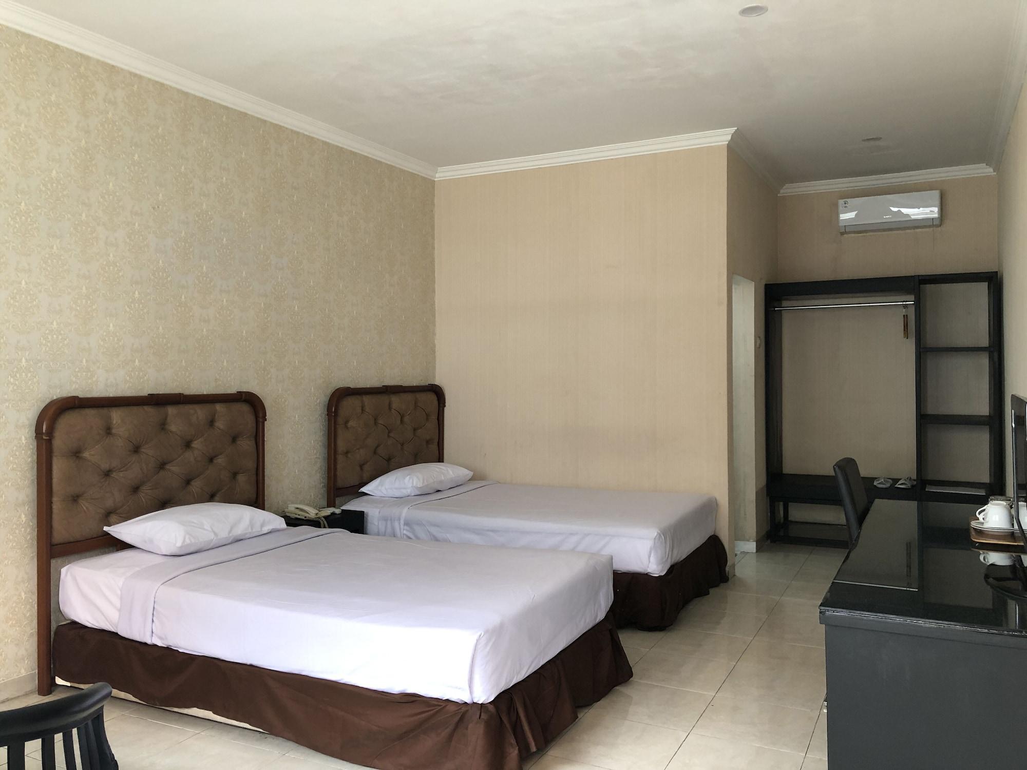 Hotel Sinar 3 Sedati Luaran gambar