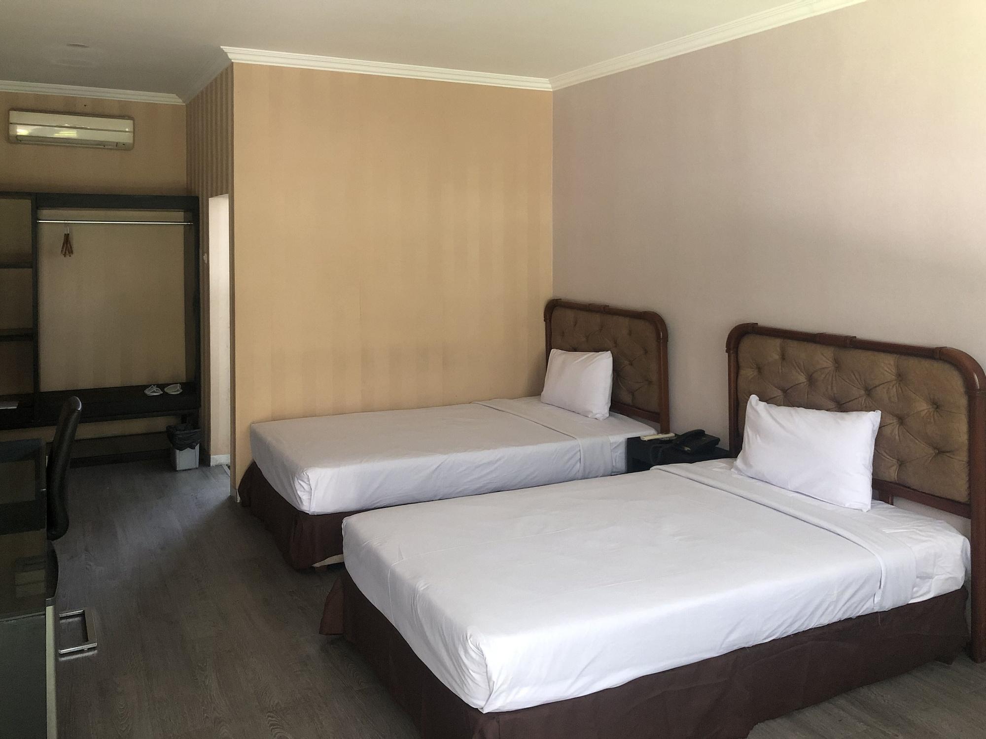 Hotel Sinar 3 Sedati Luaran gambar
