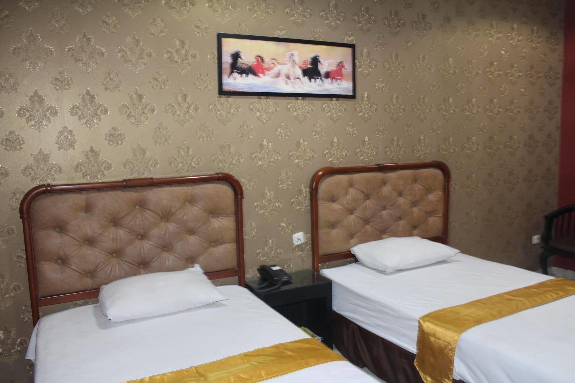 Hotel Sinar 3 Sedati Luaran gambar